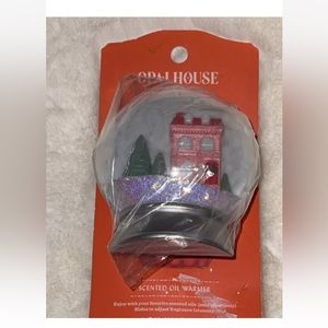 Opalhouse Snowglobe oil warmer plug
